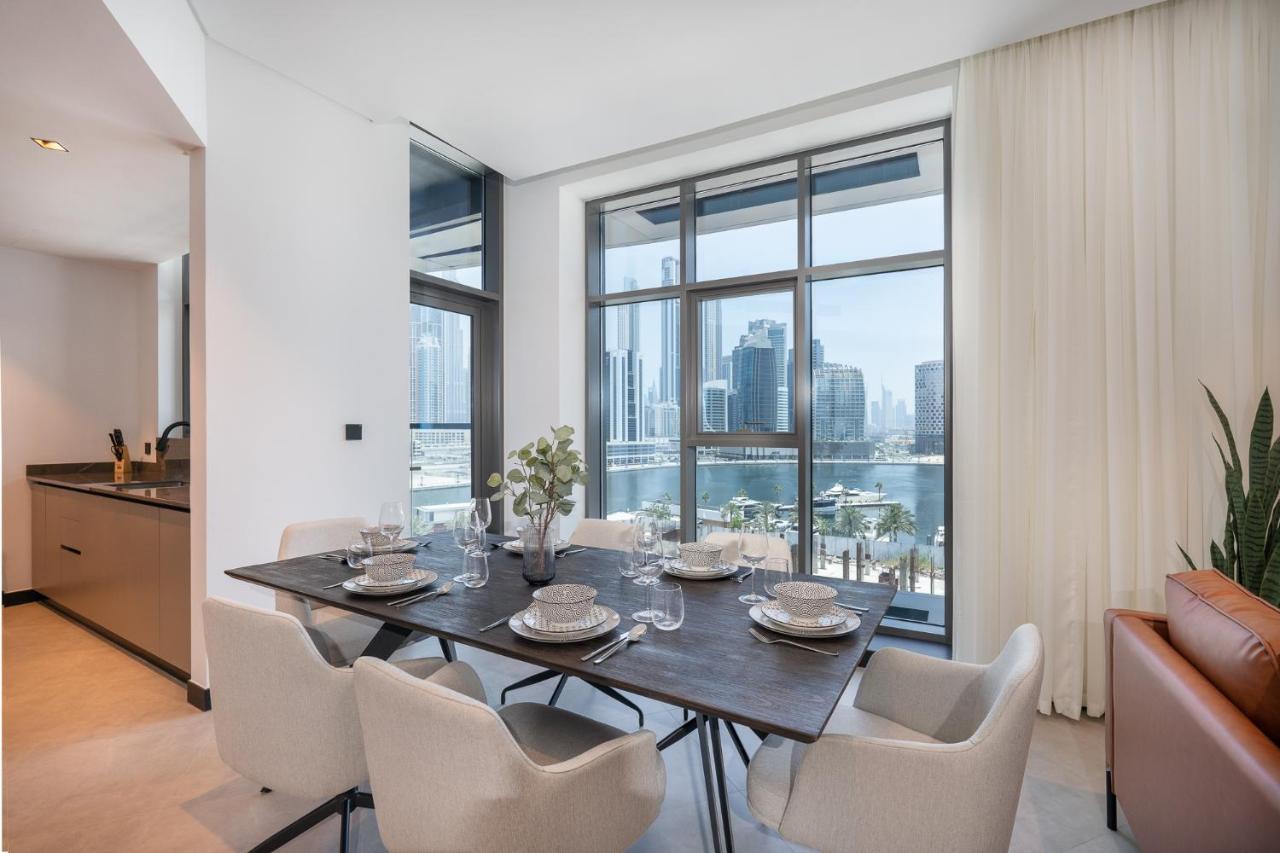 Contemporary Ranch Living With Burj Khalifa View *