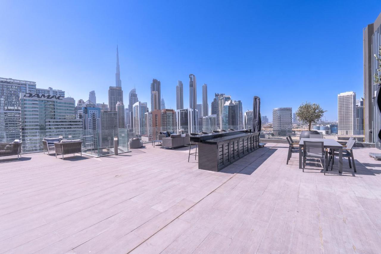 Contemporary Ranch Living With Burj Khalifa View * Dubai