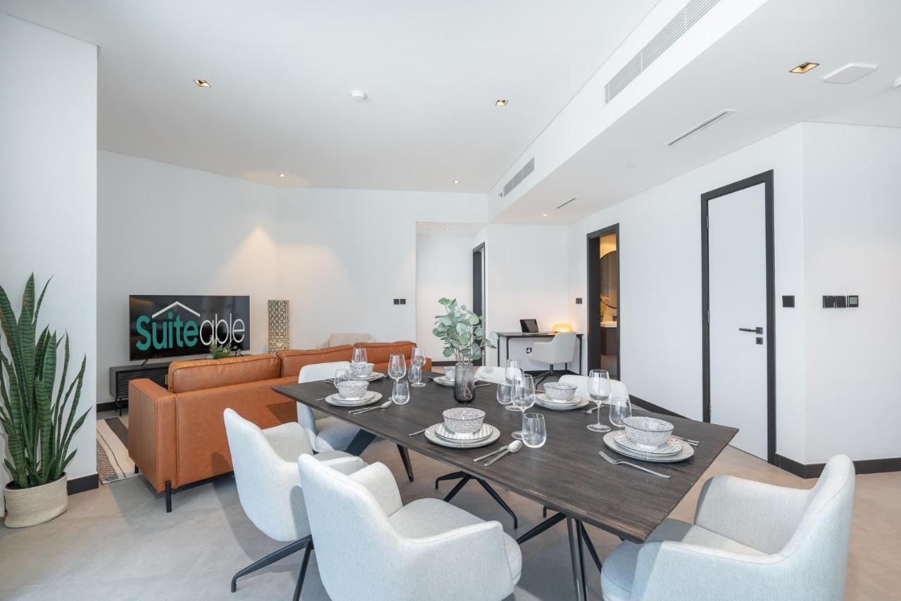 Contemporary Ranch Living With Burj Khalifa View Apartment