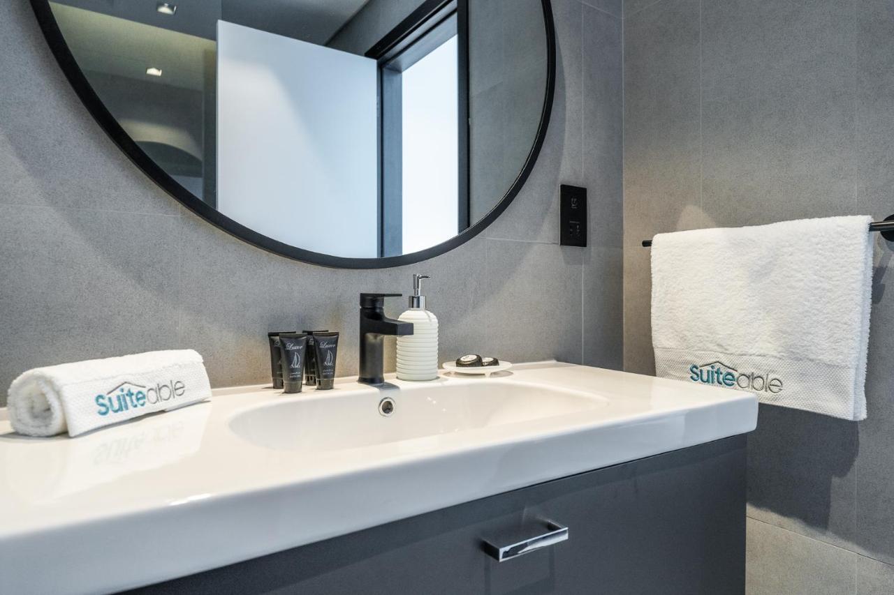 Contemporary Ranch Living With Burj Khalifa View Apartment