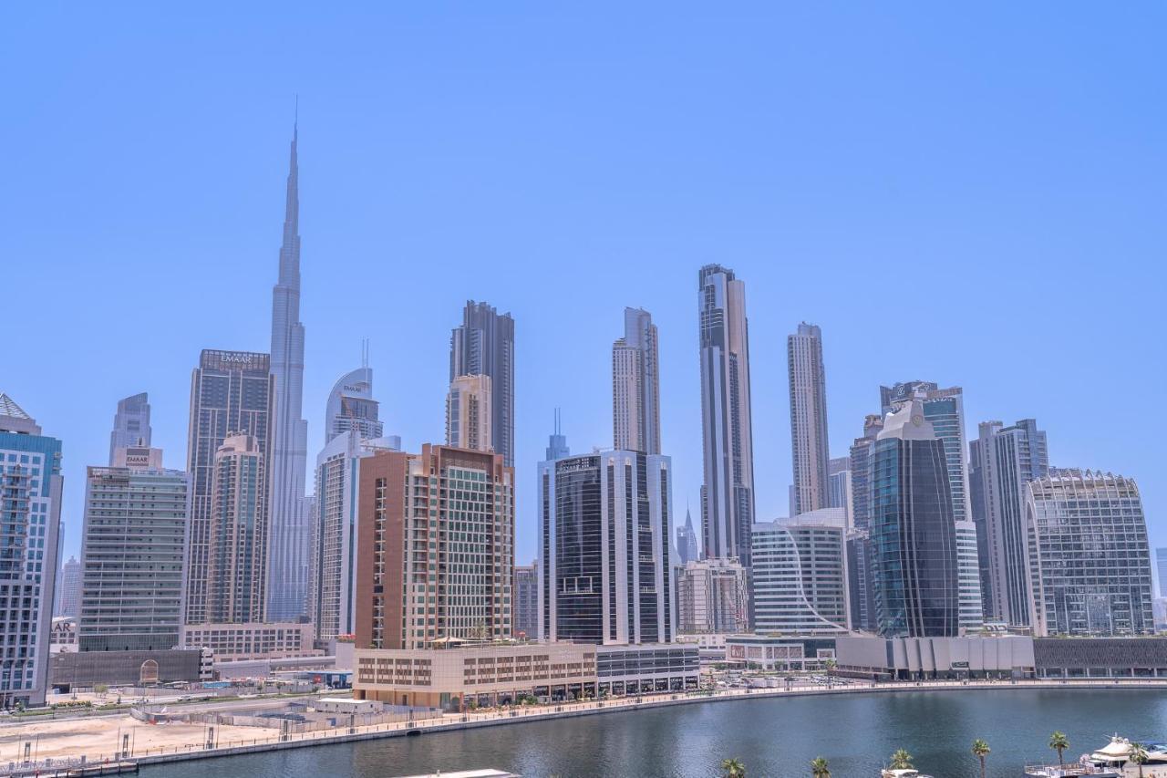 Contemporary Ranch Living With Burj Khalifa View * Dubai
