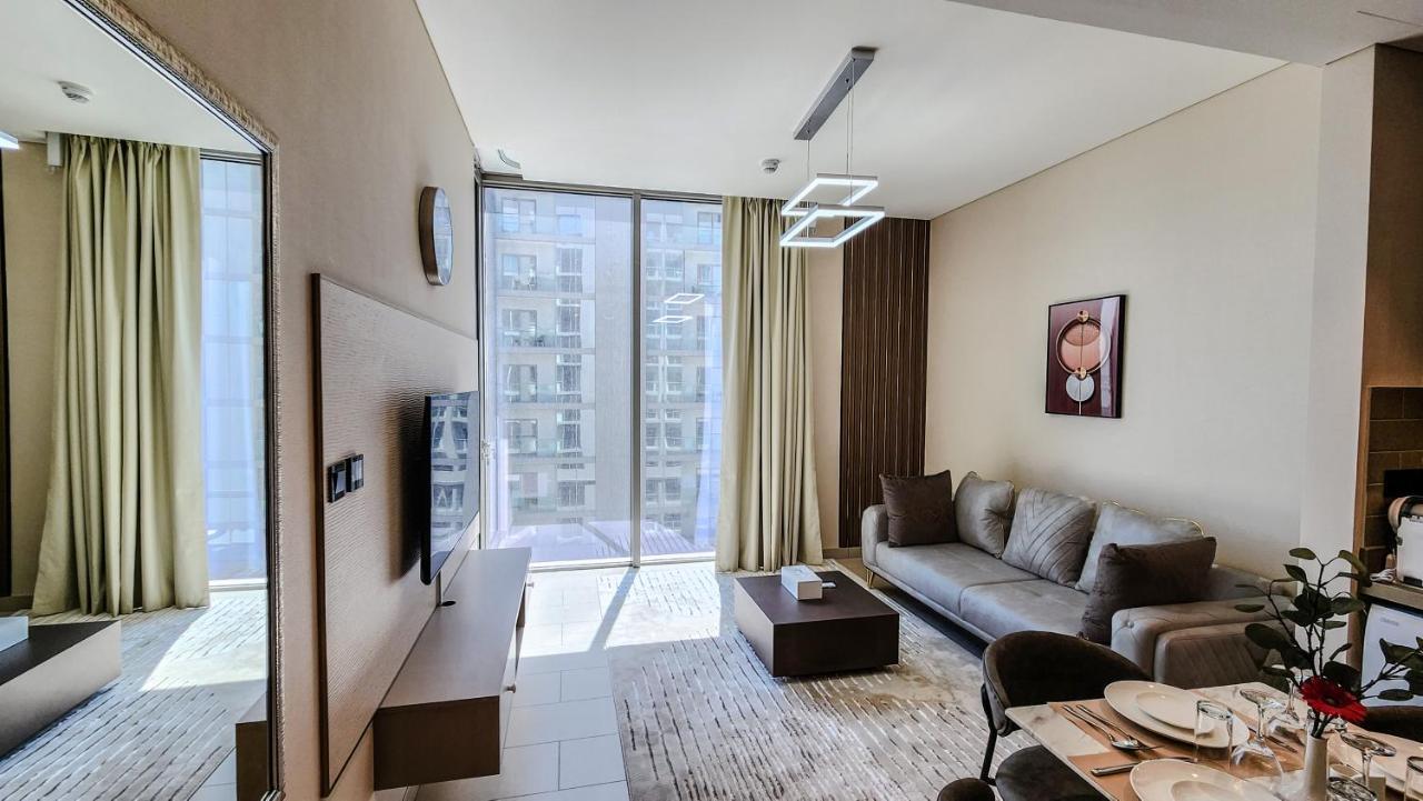 By Latinem Luxury 1br Cvr A2803 Near Burj Khalifa *
