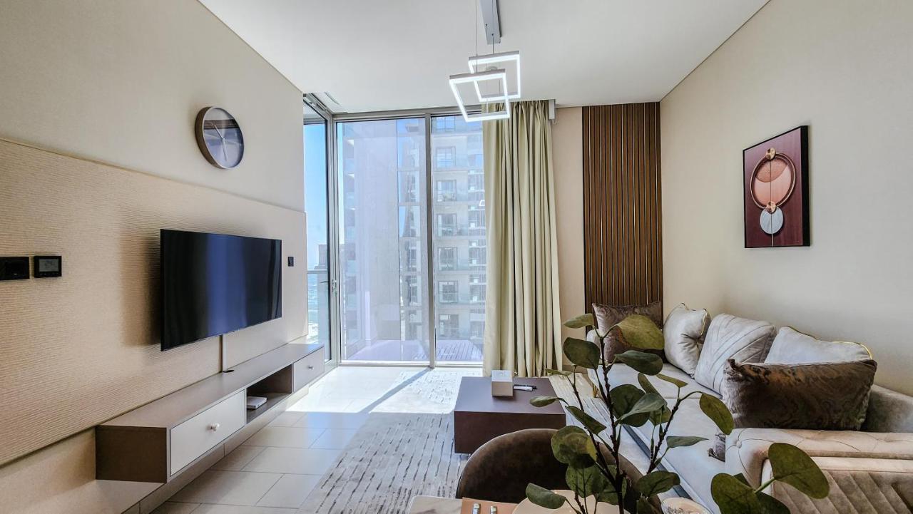 Apartment By Latinem Luxury 1br Cvr A2803 Near Burj Khalifa *
