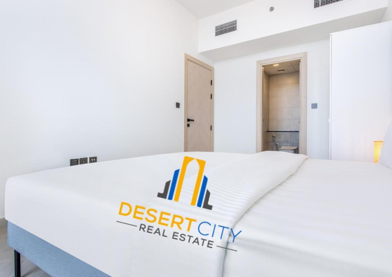 Apartment Fully Furnished One Bed In Al Jadaf, Hosted By Desert