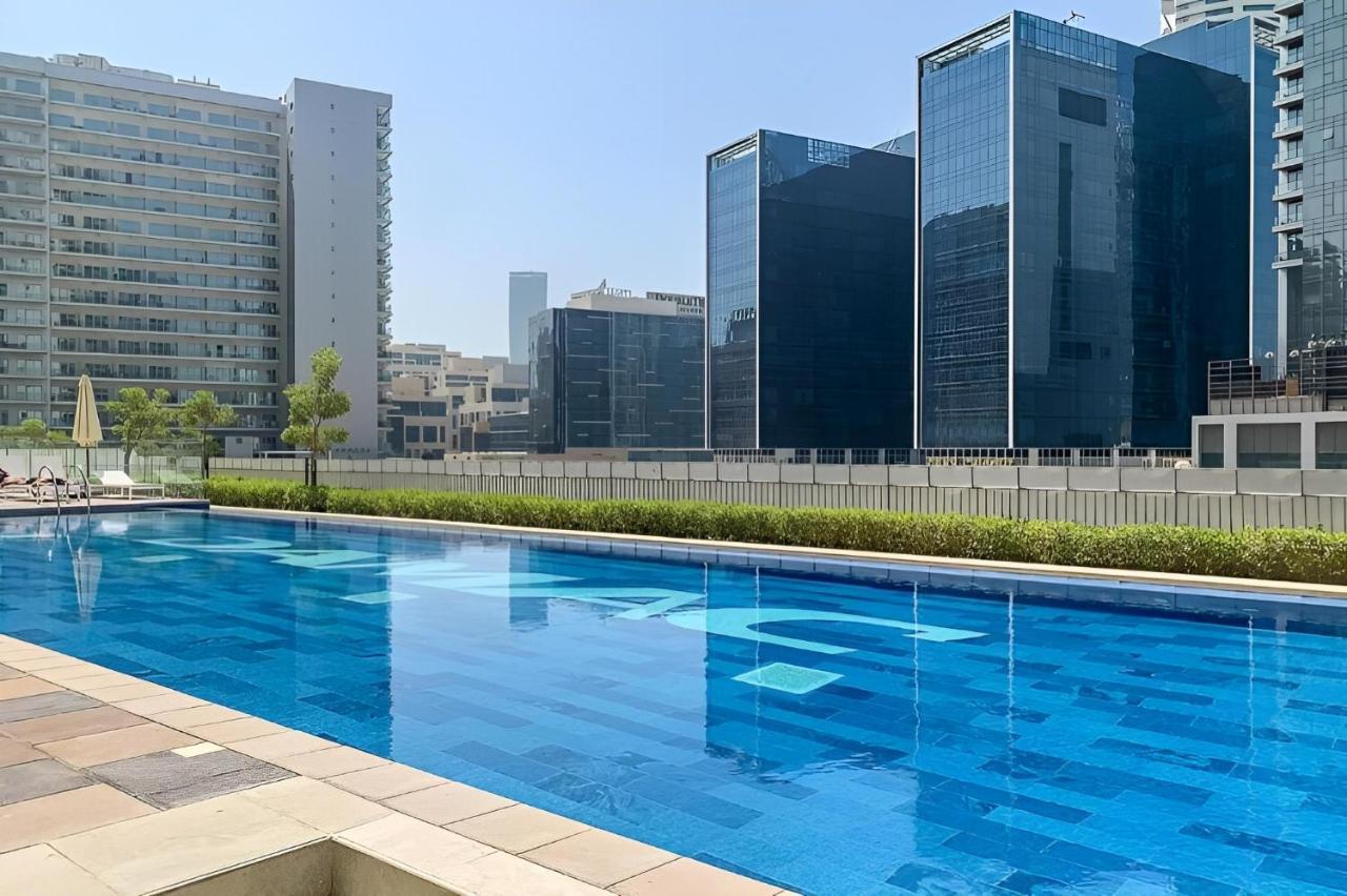 Sparking 2 Bedroom At Vera Residences * Dubai