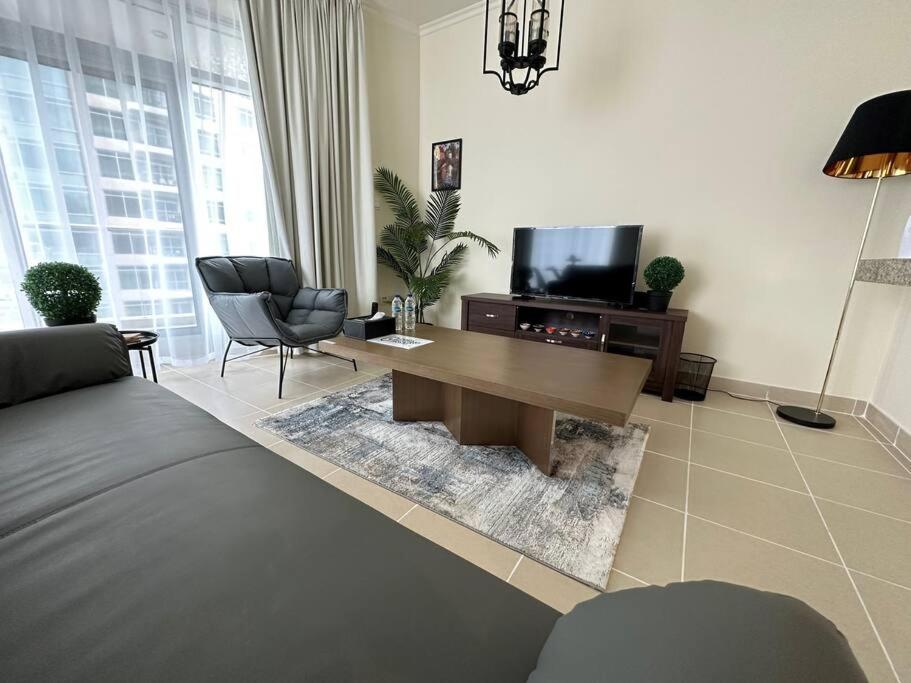 White Elephant Homes - Burj Views - Burj Khalifa View * Dubai