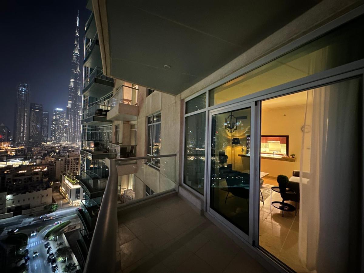 White Elephant Homes - Burj Views - Burj Khalifa View Apartment *