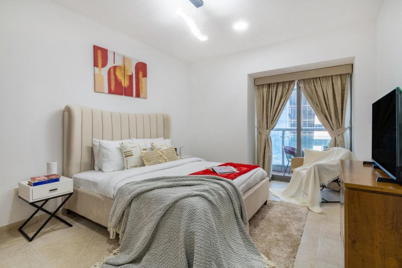 The Smart Concierge - Princess Tower Dubai