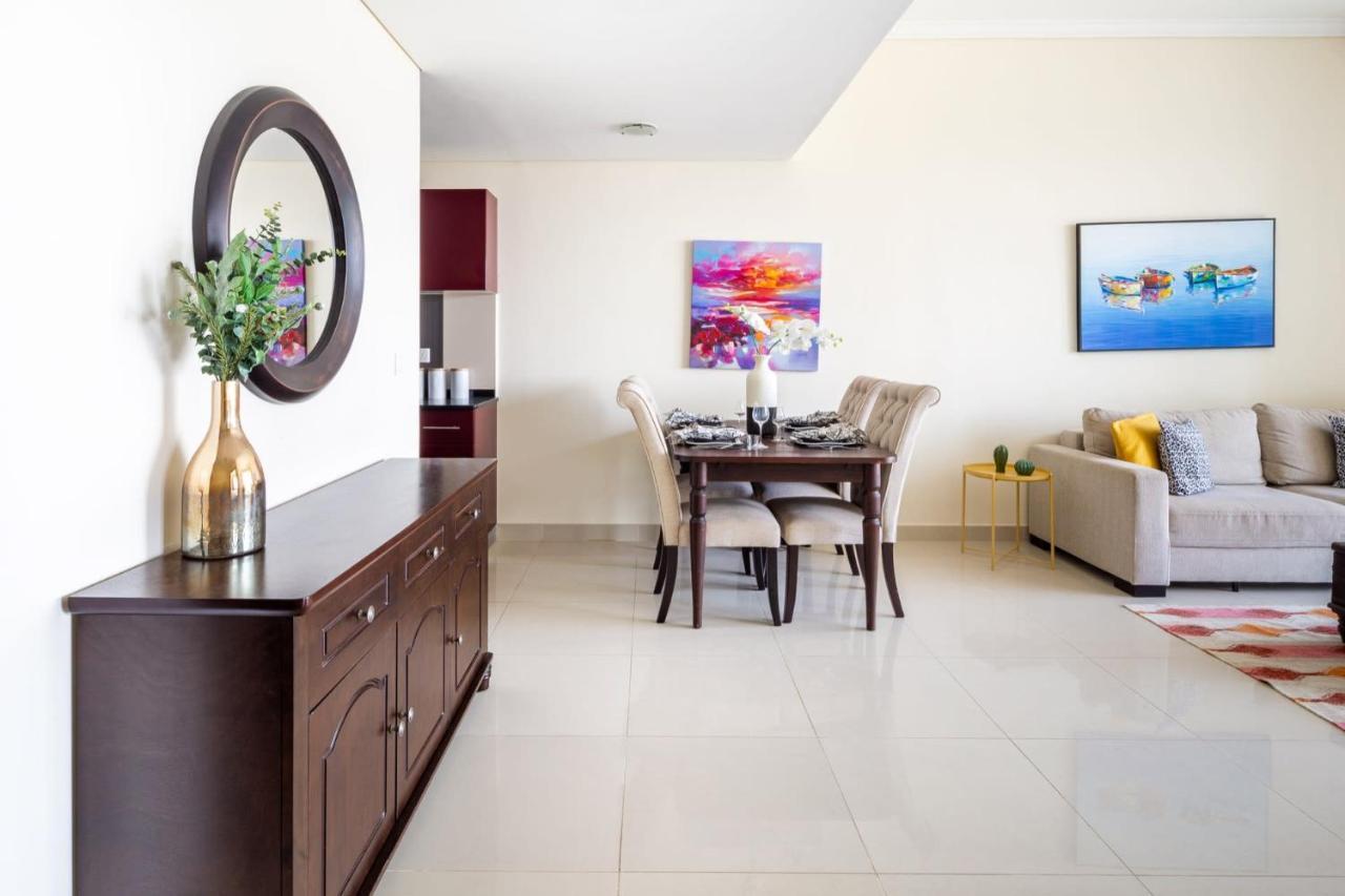 Frank Porter - Ocean Heights Apartment