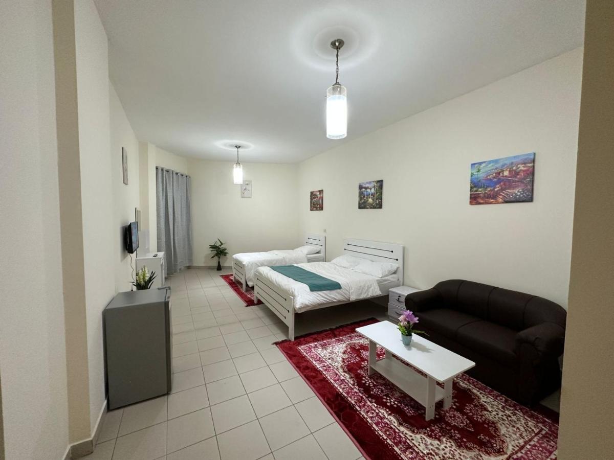 Dream House 226 R- 2 Apartment *