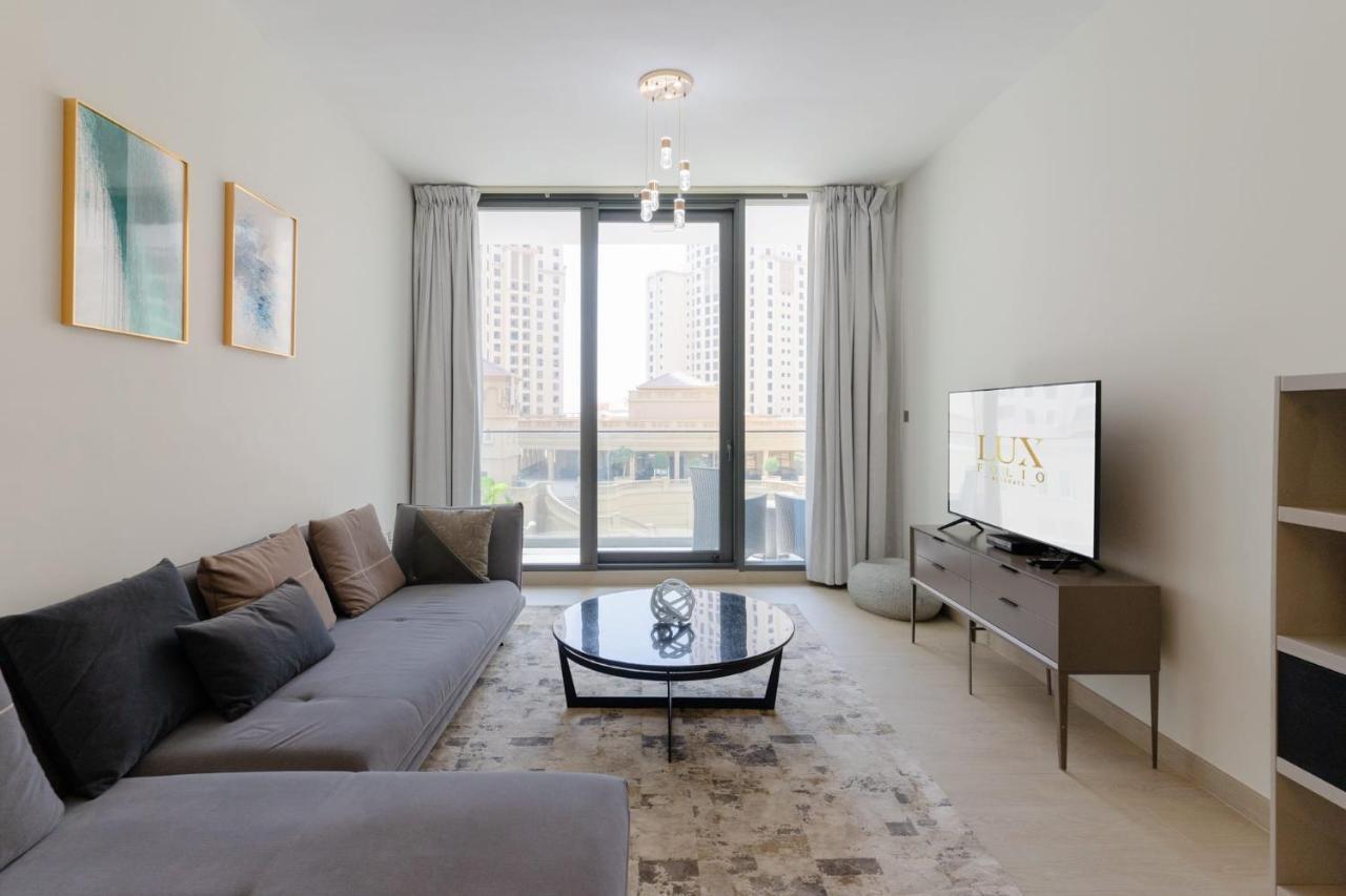 Sleek 1 Bedroom With Views Of Marina * Dubai