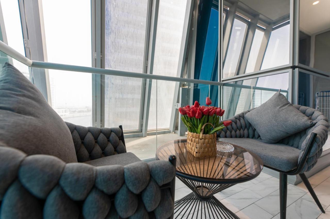 Simply Comfort In J One Tower Dubai
