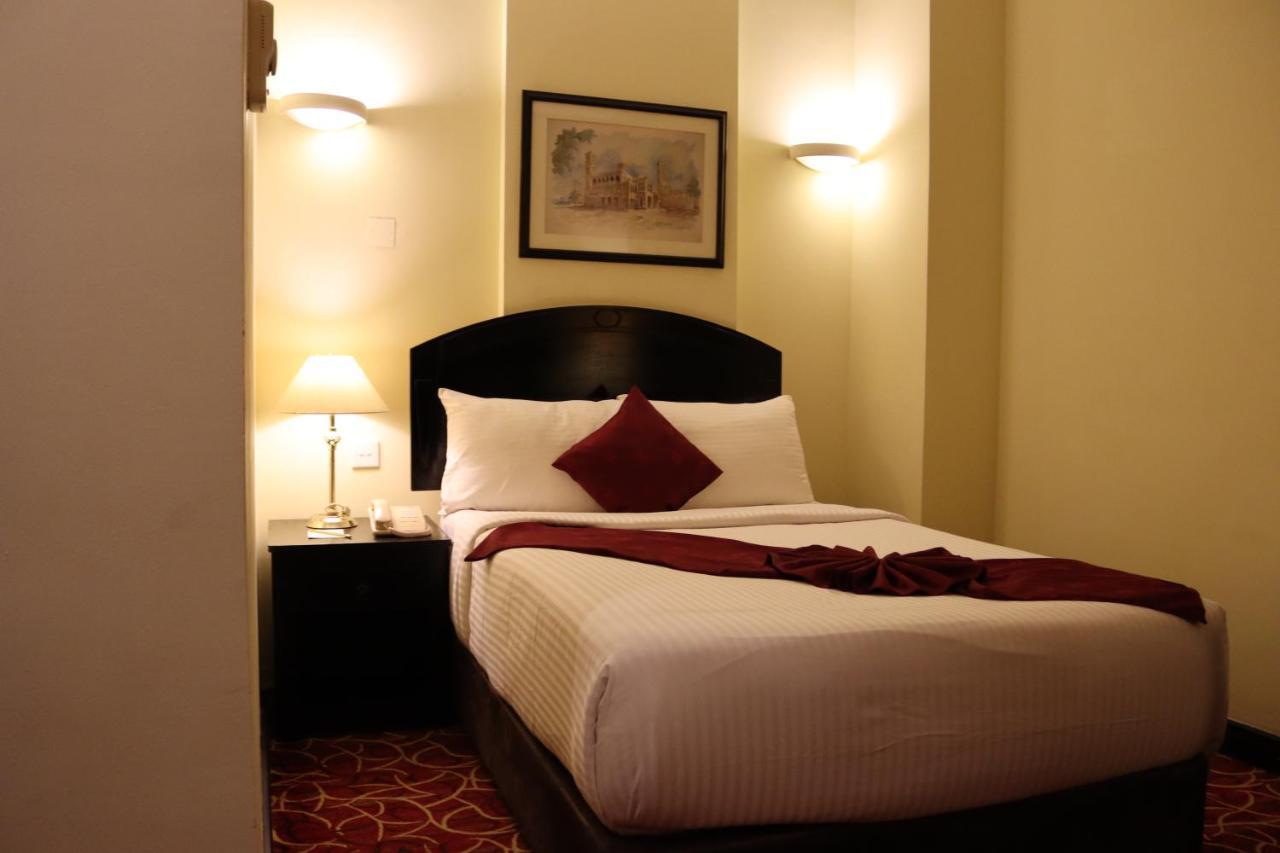 Hotel Gss Palace