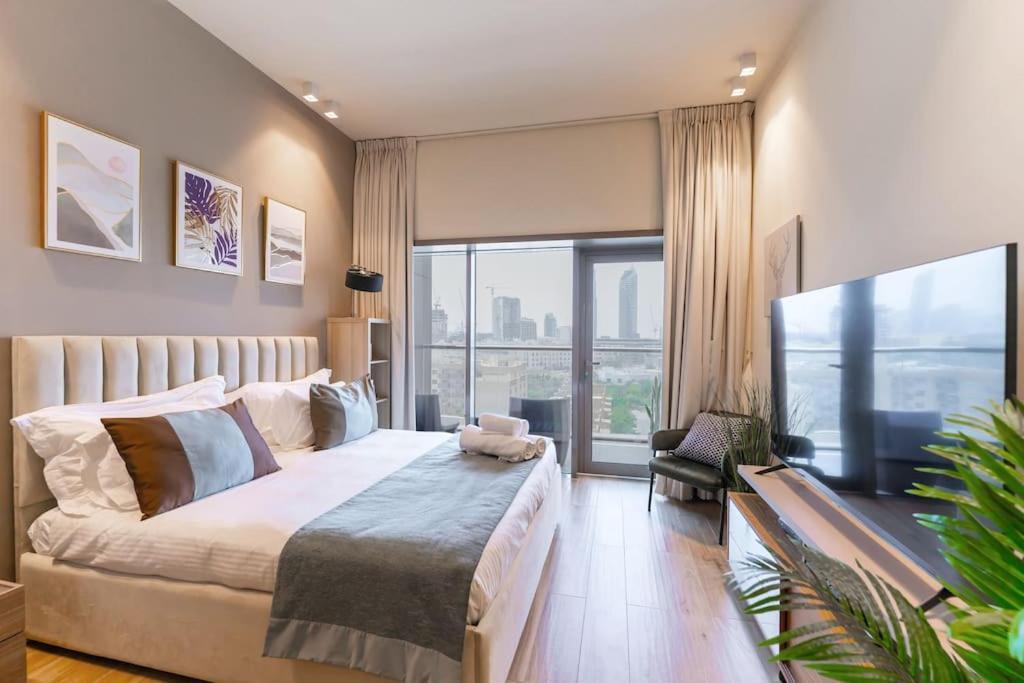 Modern In Park View Tower Jvc Dubai