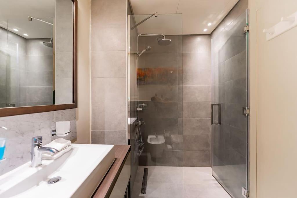 Apartment Modern In Park View Tower Jvc Dubai