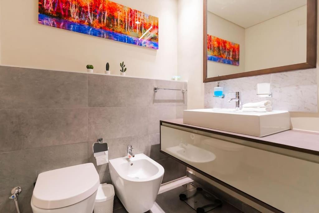 Apartment Modern In Park View Tower Jvc *