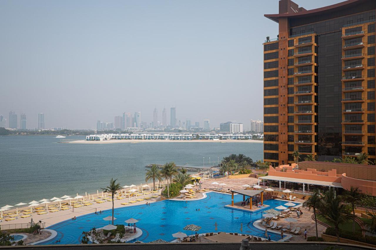 Tiara Palm Jumeirah 1br Sea & Burj Al Arab View , Private Beach, Pool * Dubai