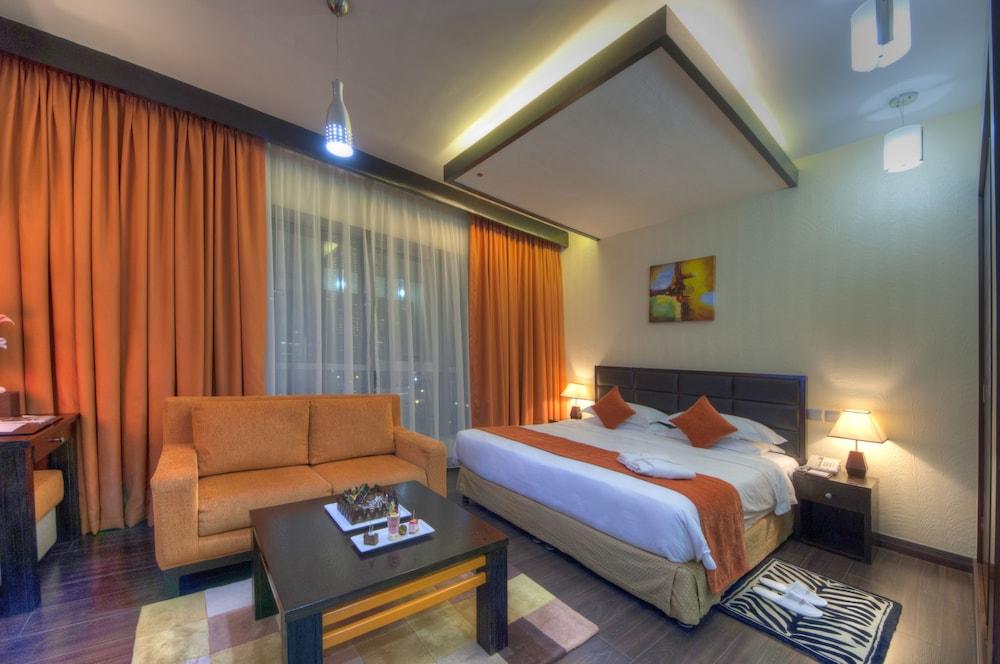 Aparthotel Marina View Deluxe