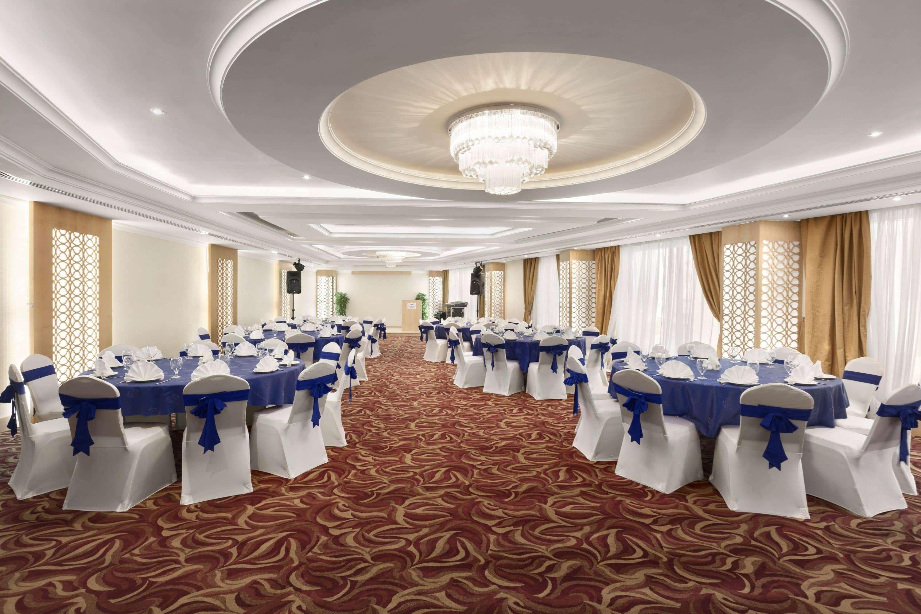 Howard Johnson Bur Hotel