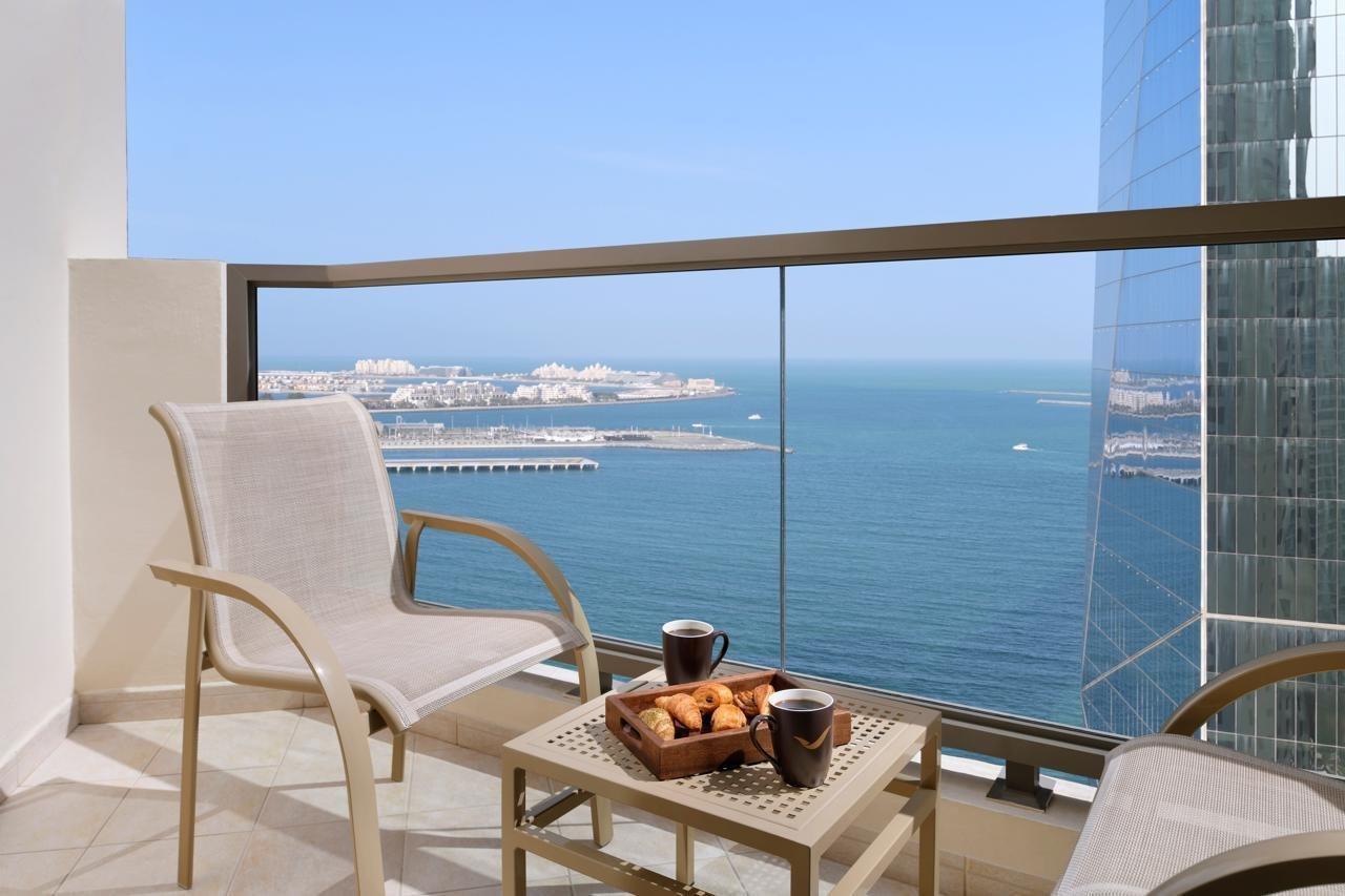 Hotel Moevenpick Jumeirah 5*