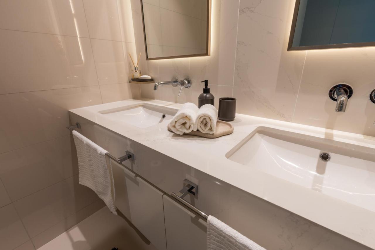 Elegant 3br With Private Beach Access * Dubai