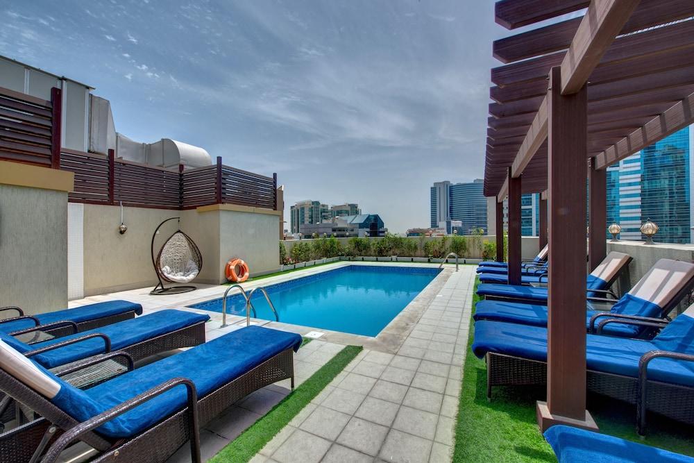 Class Aparthotel Dubai