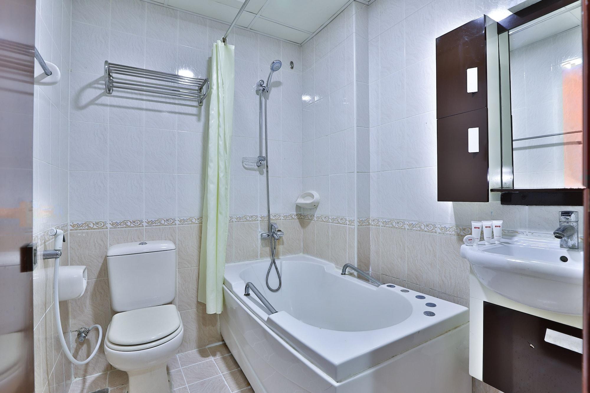 Palette Phoenix Hotel 3*