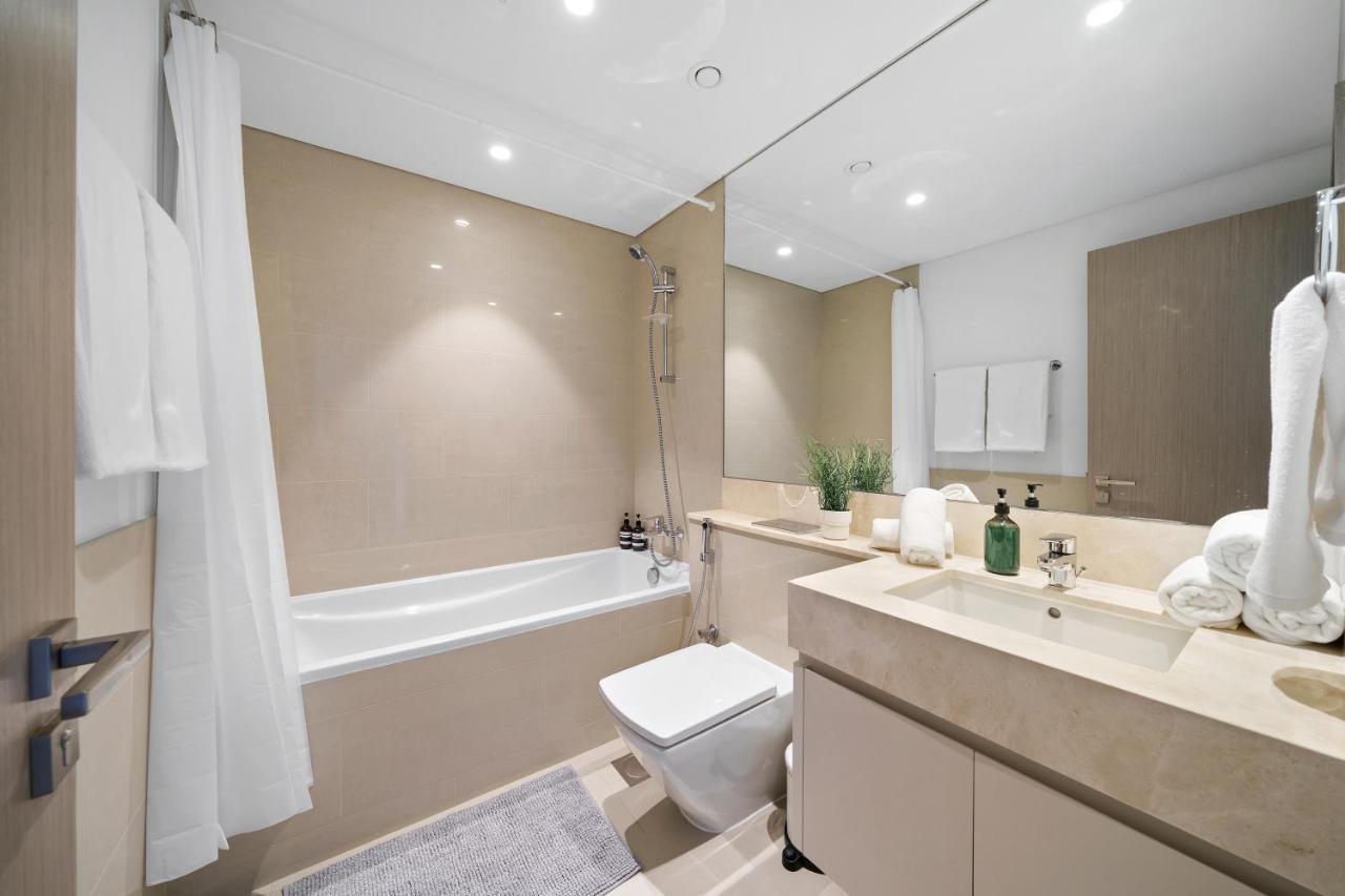 Enticing 1br Next To Opera Downtown * Dubai
