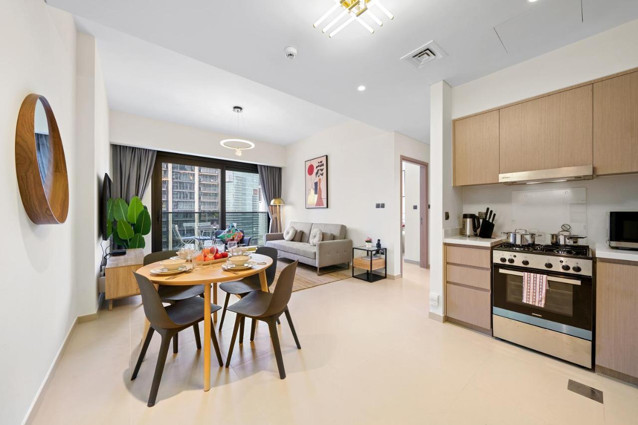 Enticing 1br Next To Opera Downtown Apartment Dubai