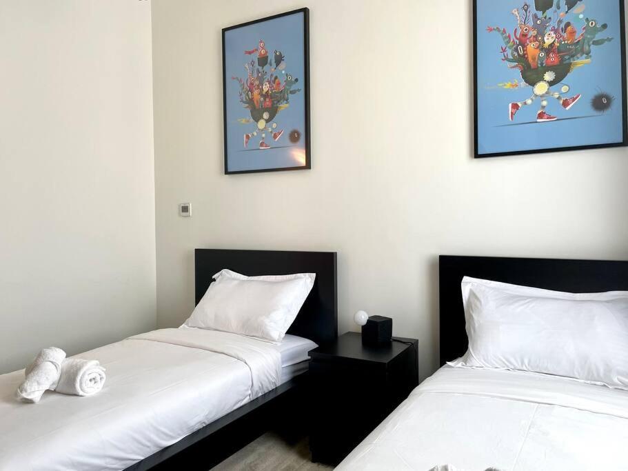 Apartment Dar Vacation - Contemporary 3br In Creek