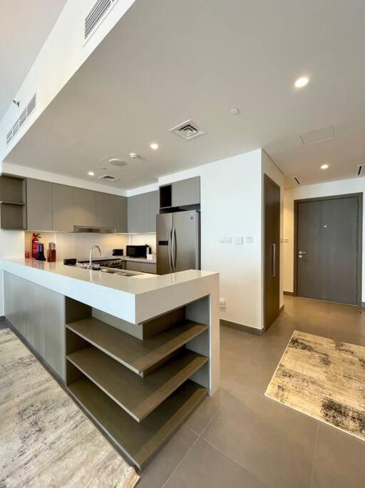 Dar Vacation - Contemporary 3br In Creek Apartment *