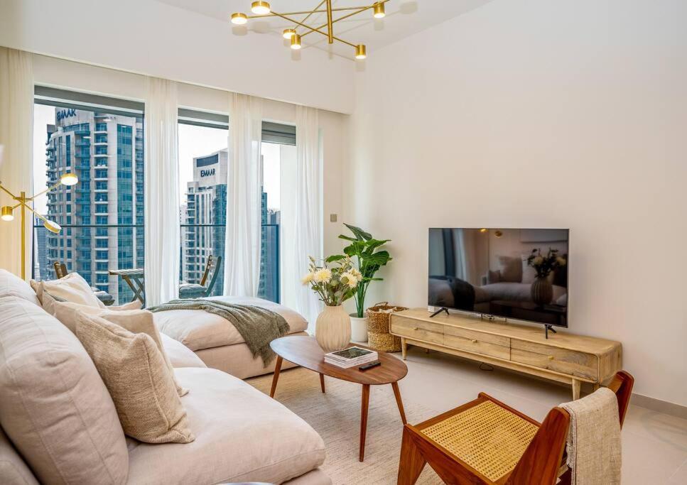 Furnished 1br At Heart Of Downtown *