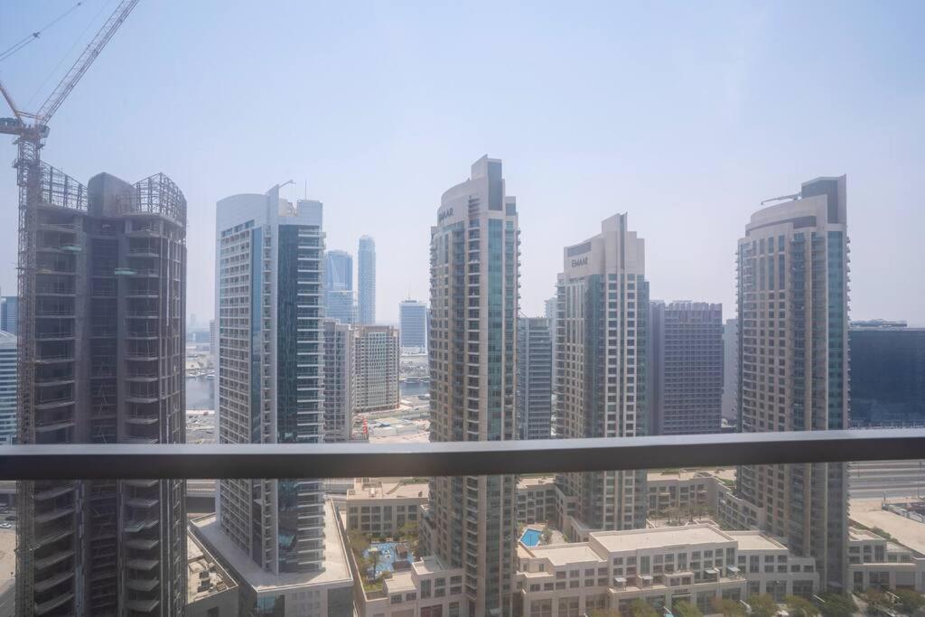 Apartment Furnished 1br At Heart Of Downtown Dubai