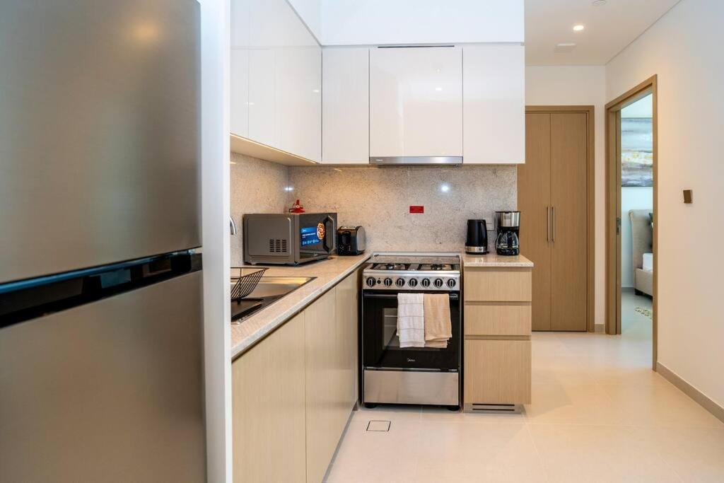 Furnished 1br At Heart Of Downtown Apartment
