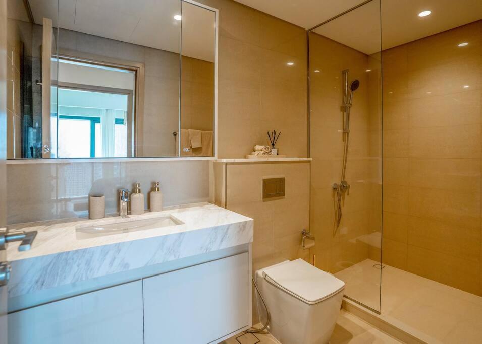 Furnished 1br At Heart Of Downtown Apartment *