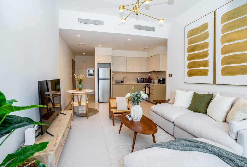 Apartment Furnished 1br At Heart Of Downtown *