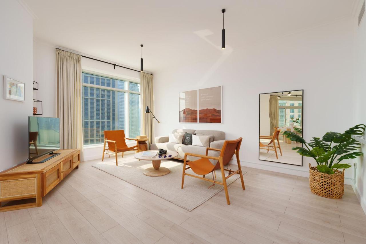 Maison Privee - Modern Chic Apt With Spectacular Downtown Views