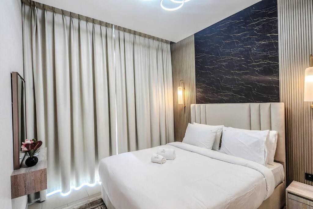 By Latinem Luxury 1br Holiday Cvr A3109 Near Burj Khalifa Apartment *
