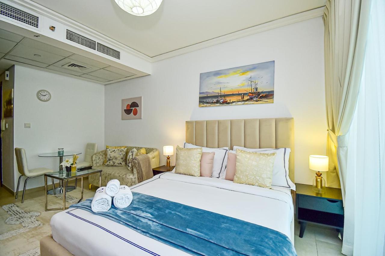 Brand New - Near Jlt Metro * Dubai