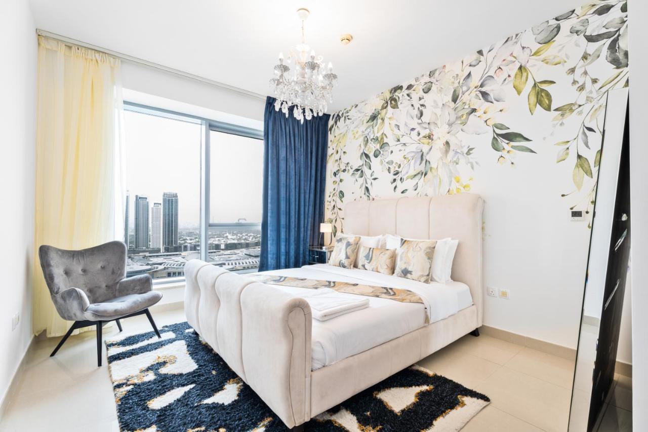 Apartment Luxury 2br Oasis With Stunning Burj & Fountain Views 4004 *