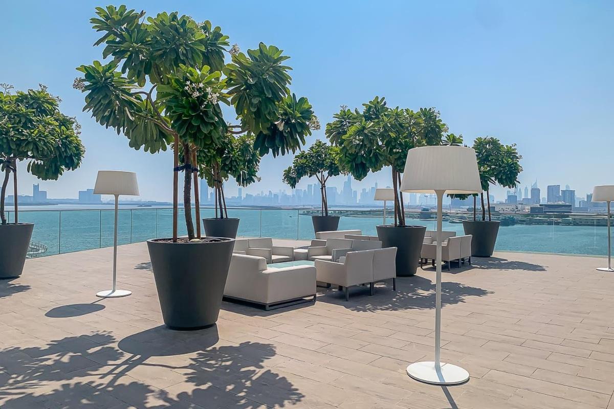 Frank Porter - The Grand Dubai