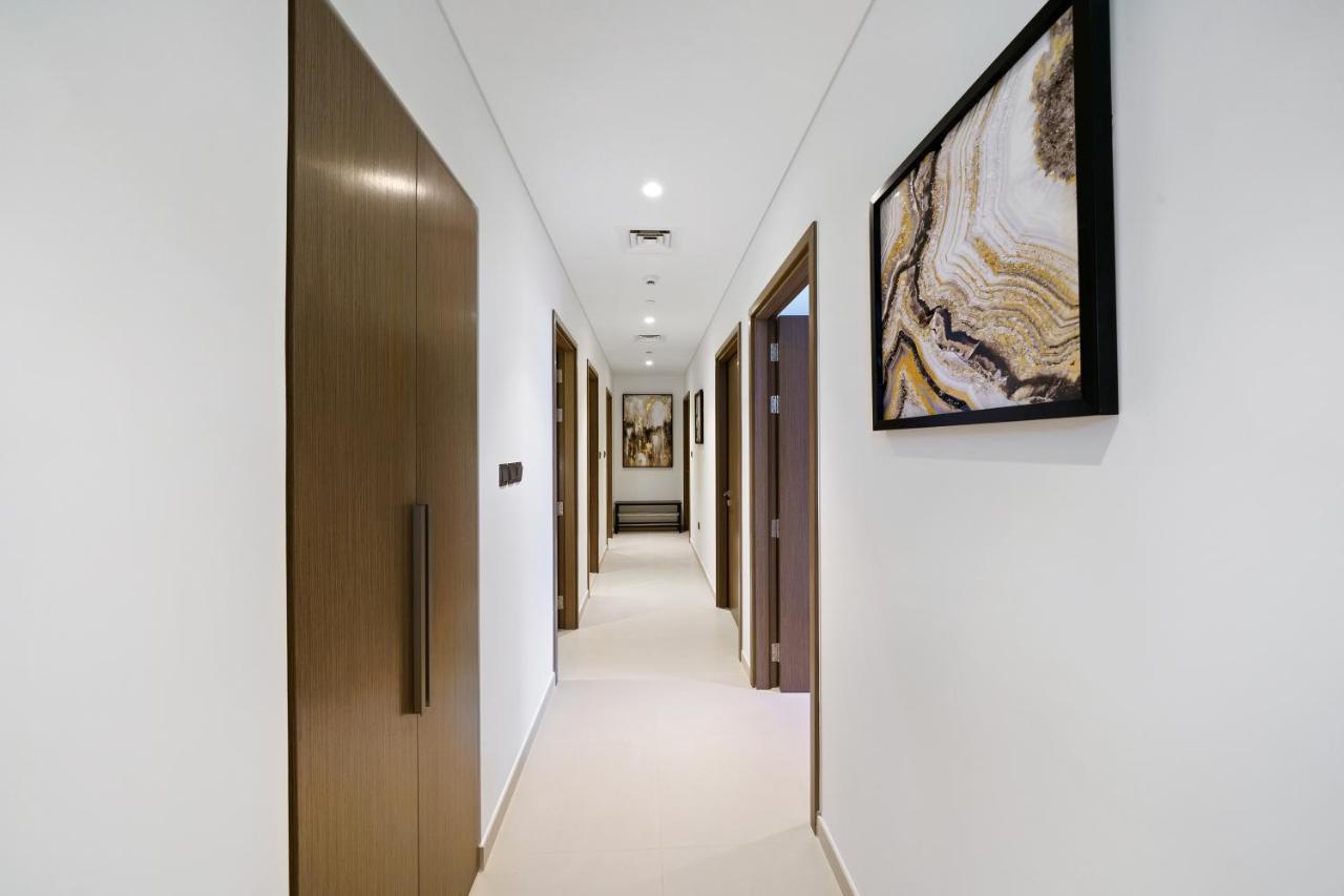Apartment Extravagant 3br + Kid's W/ Burj Khalifa View