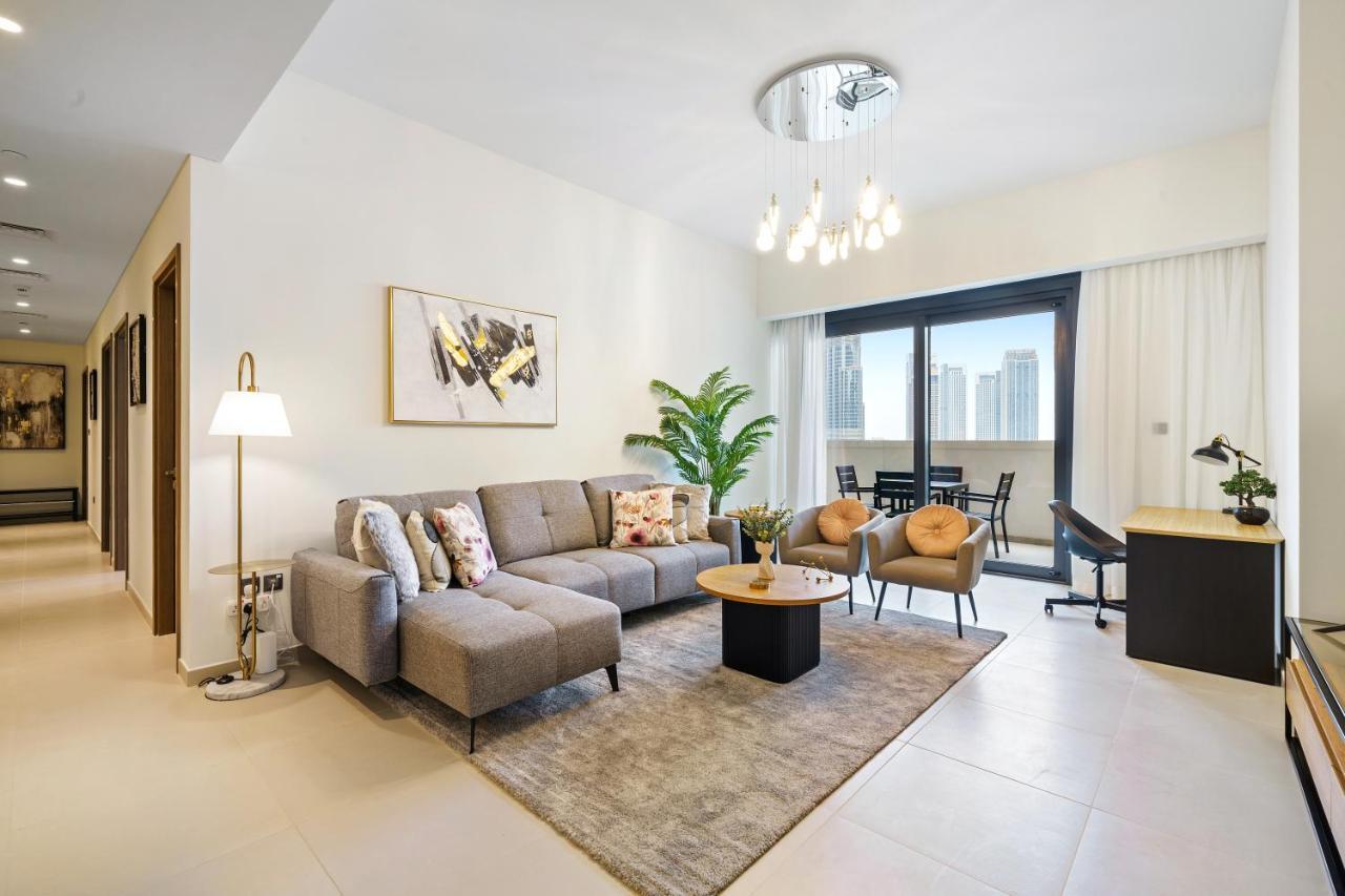 Apartment Extravagant 3br + Kid's W/ Burj Khalifa View
