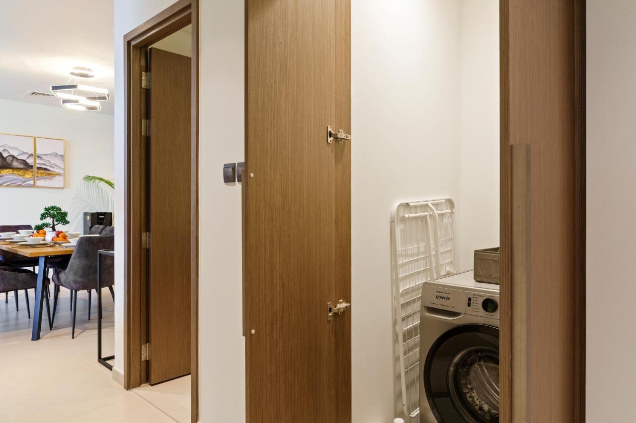 Apartment Extravagant 3br + Kid's W/ Burj Khalifa View *