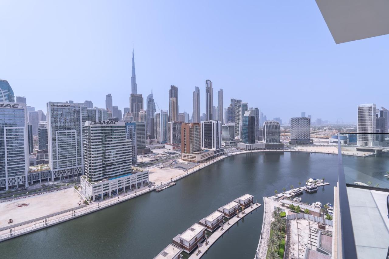 Canal Front With Burj Khalifa View By Suiteable Apartment
