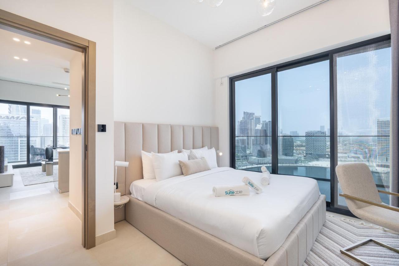 Apartment Canal Front With Burj Khalifa View By Suiteable Dubai