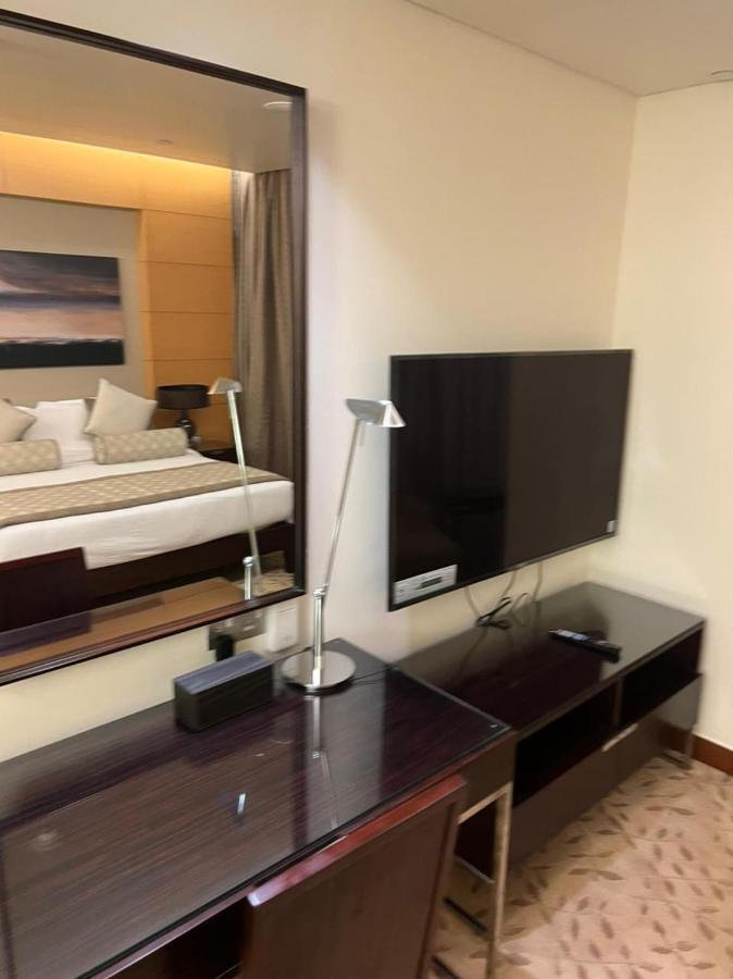 Address Mall Residences: Emaar Fashion Avenue With Burj Khalifa Views Dubai