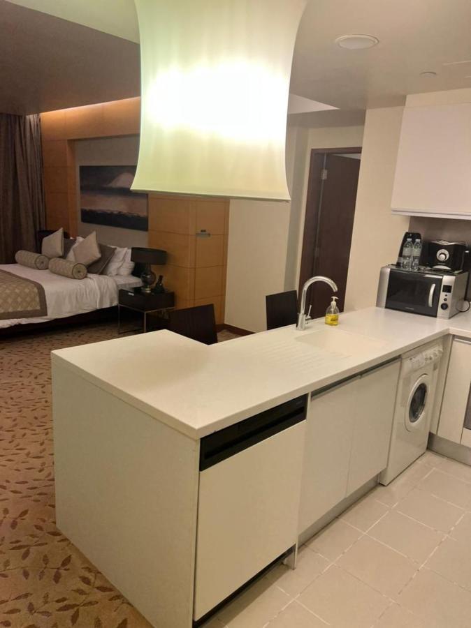 Apartment Address Mall Residences: Emaar Fashion Avenue With Burj Khalifa Views