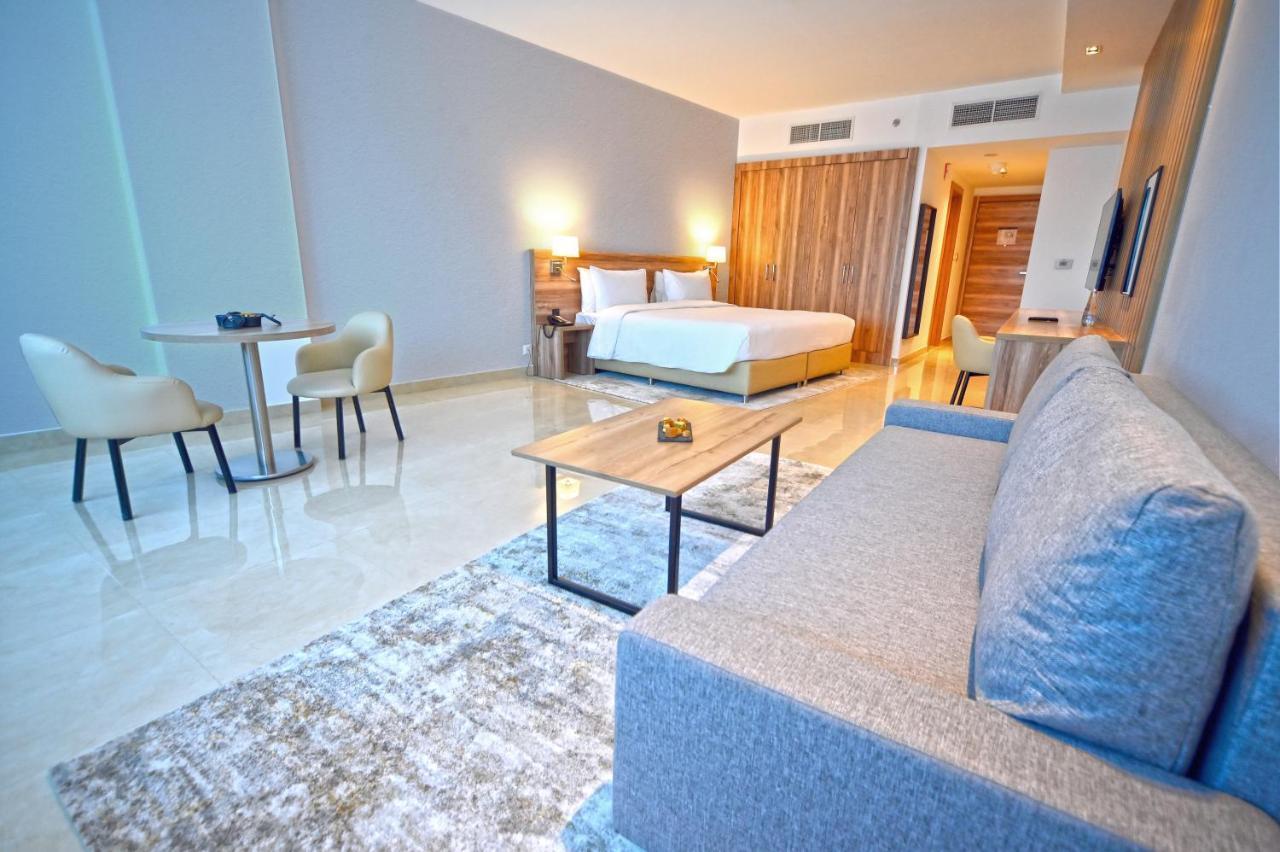 Aparthotel Pyramisa