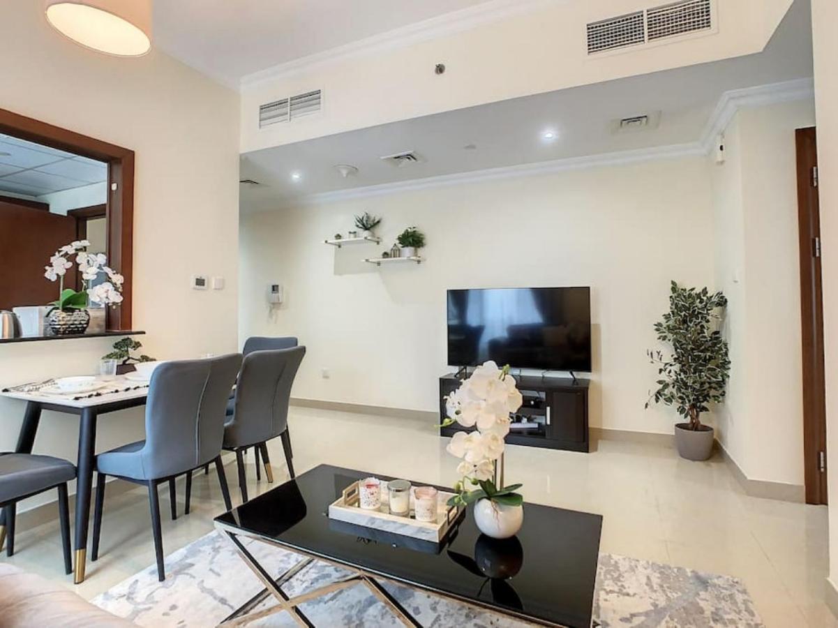 Apartment Key View - Time Place Dubai